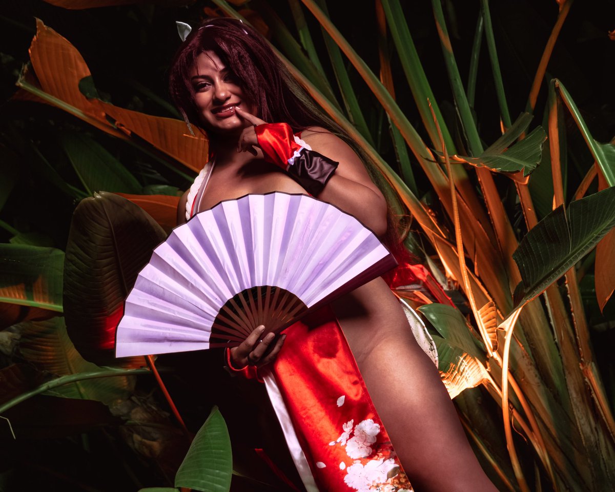 PamperedBimbo's tweet photo. are you ready for some spicy mai shiranui photos? 
#nsfwtwtًً #nsfwcosplay #maishiranui https://t.co/WtJtY9PLrG