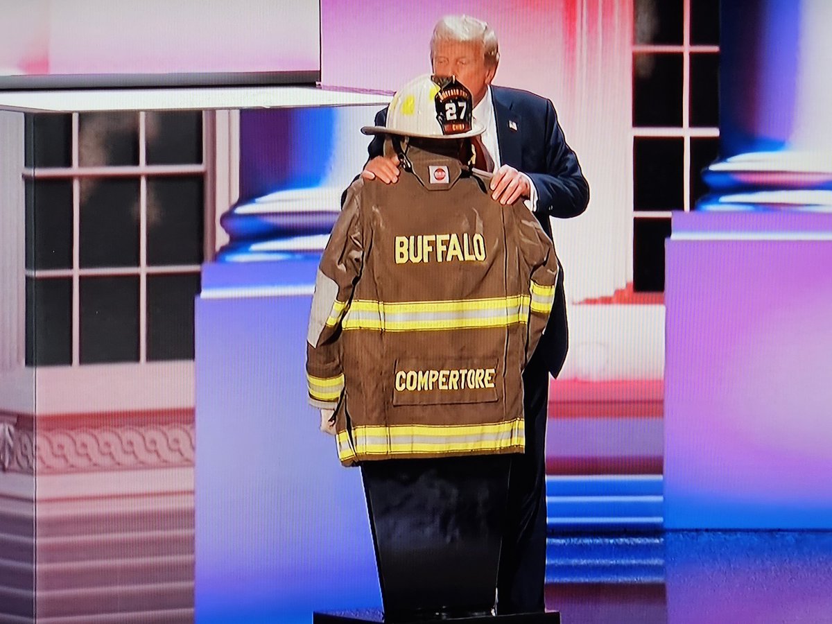 djace21's tweet image. #RIPCorey #Trump #MAGA