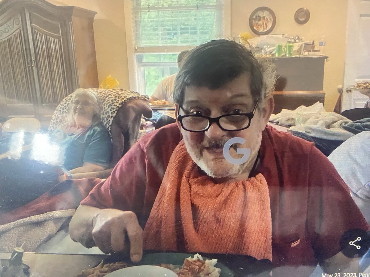 bobbyclaytonfle's tweet photo. To rejoin upon my passing into redneck heaven !!this is our sex provider, caregiver, gourmet cook, taxi driver, etc, Beth Adina Koenig dad whom we turned into a dunce, and this is his picture eating . https://t.co/yCVvgSRhmi