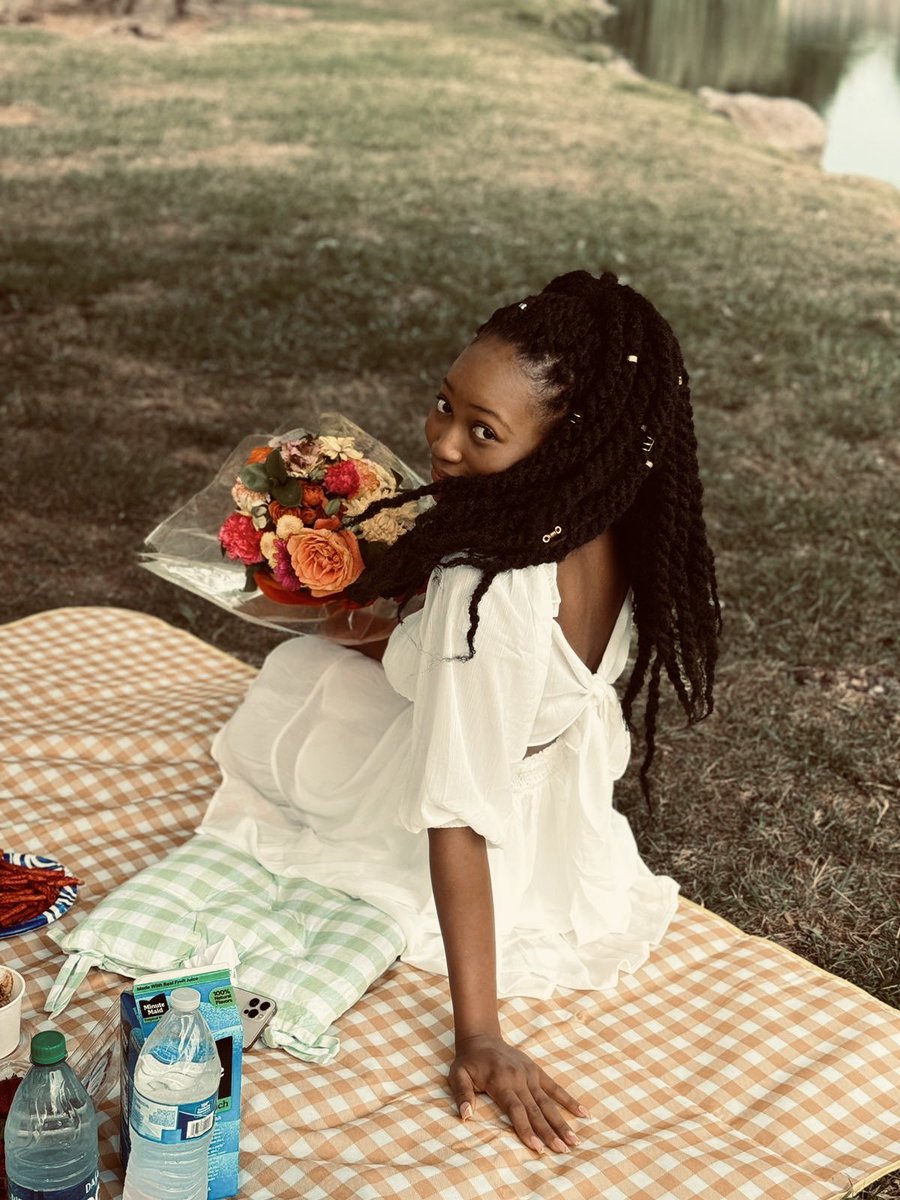 ITS MY BIRTHDAY!!❤️🥳🎉🎂🧺
#picnictime