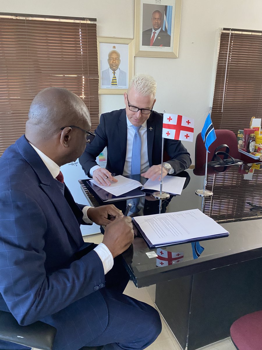 GroupAlas's tweet photo. Yesterday, in a historic moment, our Group Chairman and the Honorary Consul of Georgia to Botswana signed a landmark Letter of Intent, marking a significant step towards strengthening the bilateral relations between Botswana and Georgia.
#Botswana #Georgia #ALASGroup https://t.co/OPoh7cRjDS