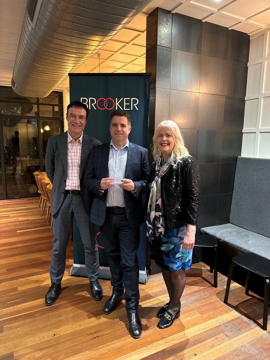 @Kinoxis_tx (@kinoxis_tx) on Twitter photo <a href="/Kinoxis_Tx/">@Kinoxis_tx</a> is pleased to share that our CEO Hugh Alsop has been recognised as the CEO of the Year by Brooker Consulting, for his significant contribution to the life sciences industry. Congratulations to Hugh and all other award recipients! #leadershipaward <a href="/Kinoxis_Tx/">@Kinoxis_tx</a> is pleased to share that our CEO Hugh Alsop has been recognised as the CEO of the Year by Brooker Consulting, for his significant contribution to the life sciences industry. Congratulations to Hugh and all other award recipients! #leadershipaward