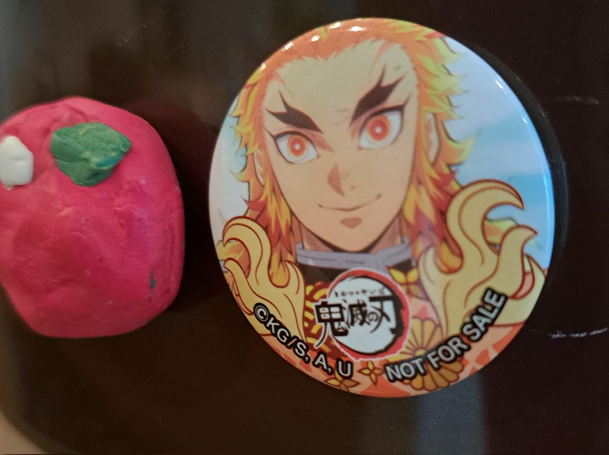 今日から給食ないのすっかり忘れててテンパりながらお弁当作ってたんだけど炊飯器についてる🔥さんの顔見たらほっとしちゃってね…🔥さんは宗教