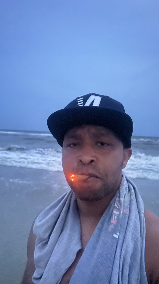 1Chryst's tweet photo. Give this album a listen: Godphone Calls (intro) https://t.co/jDjFUGoCU4 https://t.co/bn8AOjQKqA