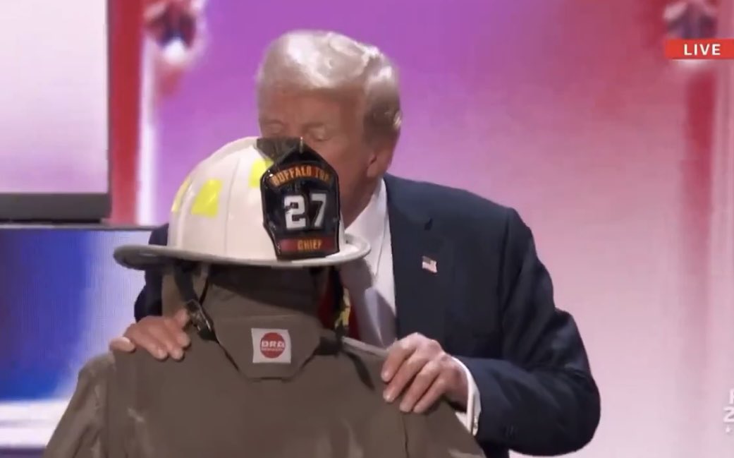 Hoodlum 🇺🇸 tweet media