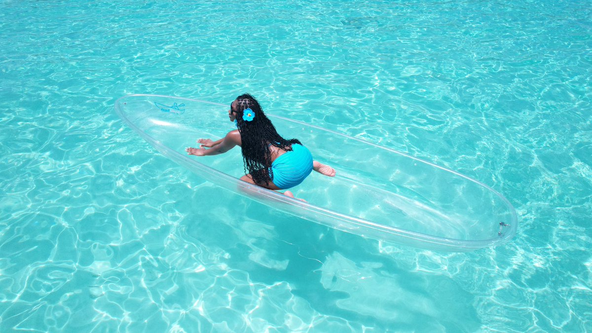 britty_bratt_'s tweet photo. For my birthday I wished to wake up in Turks oh wait I did 🫶🏾🥳2️⃣5️⃣ https://t.co/6APl9p5eM4