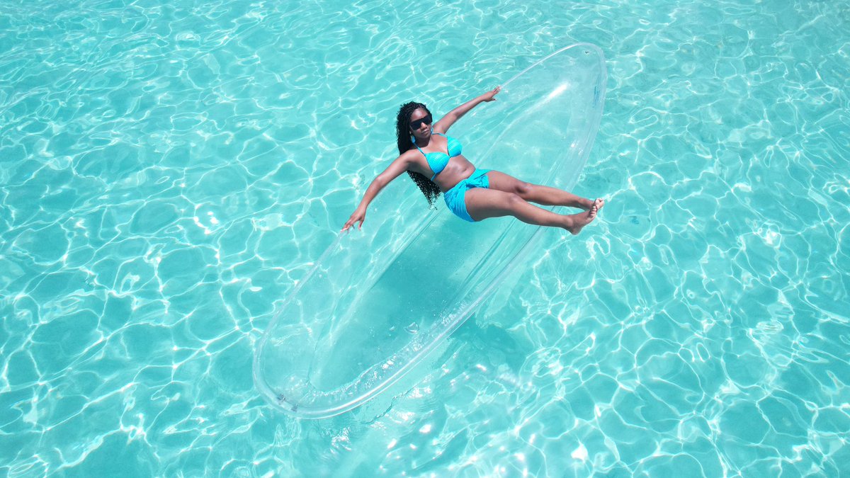 britty_bratt_'s tweet photo. For my birthday I wished to wake up in Turks oh wait I did 🫶🏾🥳2️⃣5️⃣ https://t.co/6APl9p5eM4