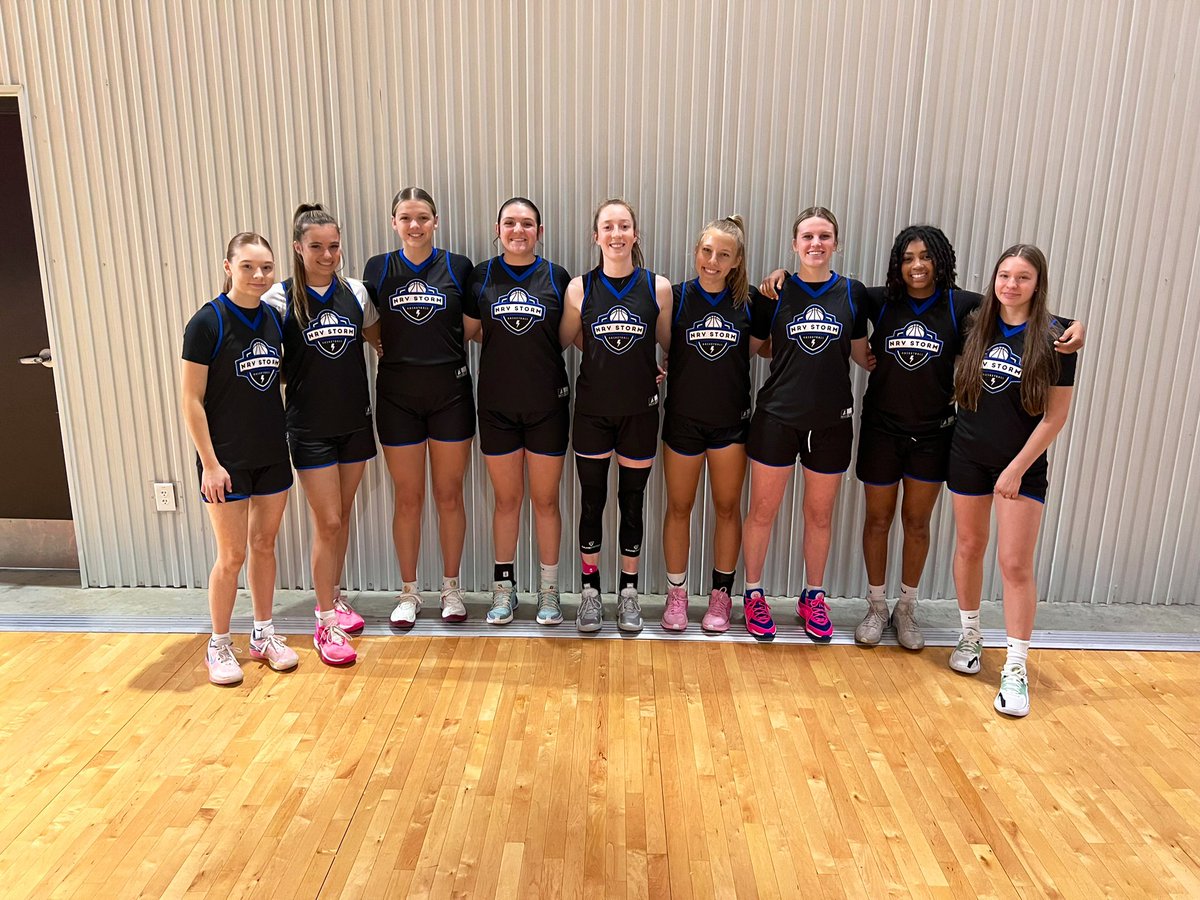 Last ride with these phenomenal young ladies! Bitter sweet! Looking forward to competing in Ohio for the <a href="/SelectEventsBB/">Select Events Basketball</a> Finale, but hate to see it end. These are remarkable players on and off the court. Last one, best one! 💙