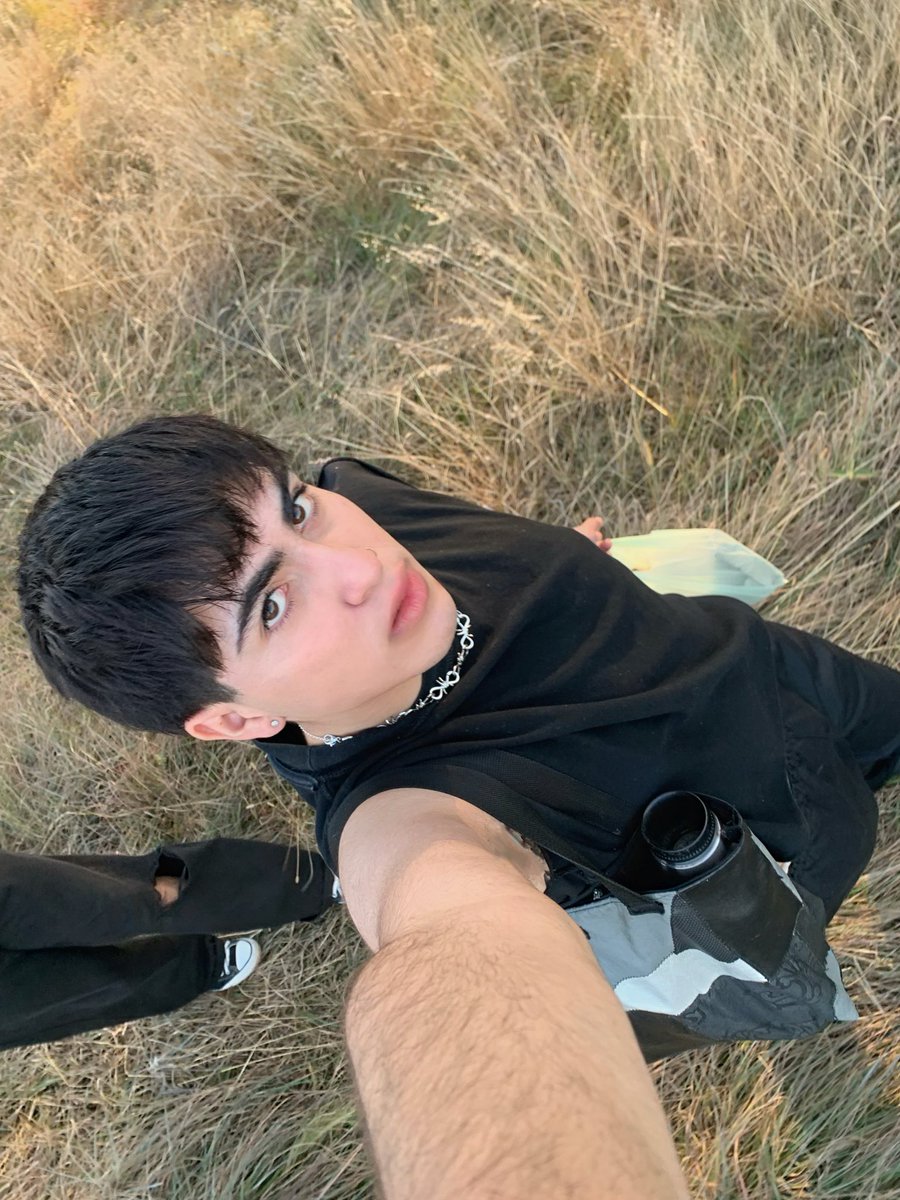 Leiis Femboy tweet media