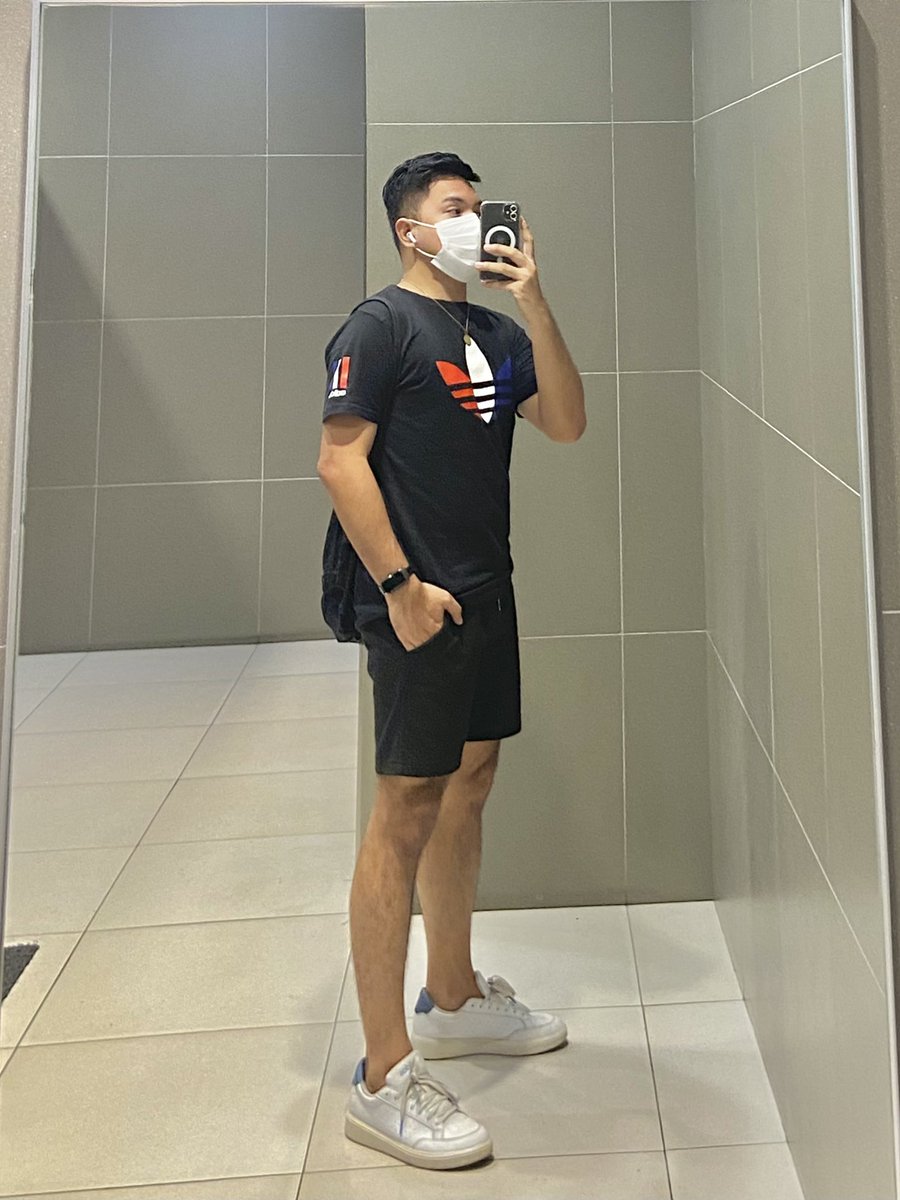 misterlosande's tweet photo. Tambay 👅 #SMLegazpi https://t.co/XPIgpoZMu6
