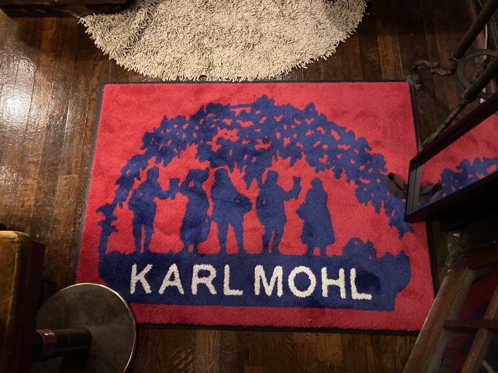 nomi2nontan's tweet image. 本日カールモールバータイム
19時よりOpenとなります。
カールモールで涼みながらお酒でも一杯如何でしょう？
#カールモール
#新宿
#Bartime