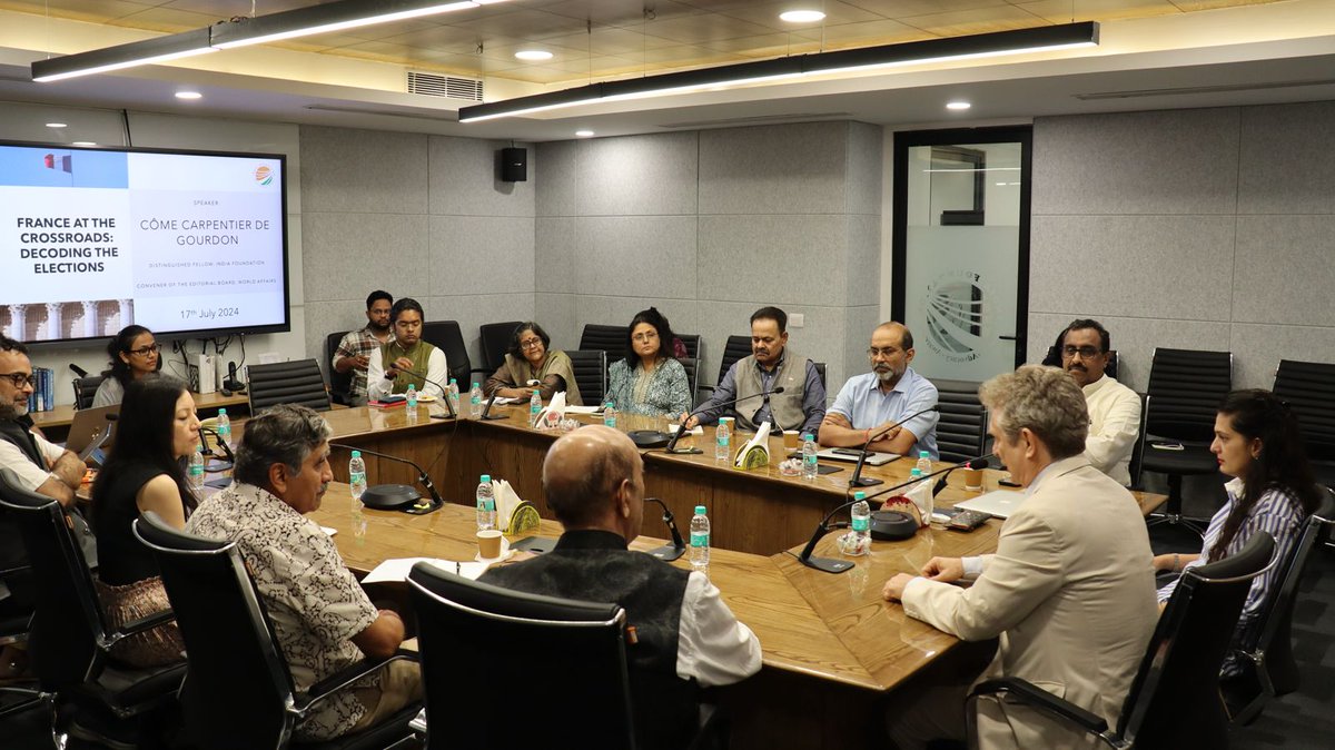 indfoundation's tweet photo. India Foundation organised a roundtable discussion on 'France at the Crossroads: Decoding the Elections' on July 17, 2024. The session was addressed by Mr @ComeCarpentier, Distinguished Fellow, India Foundation, &amp; chaired by Ms @ramindesai, Distinguished Fellow, India Foundation. https://t.co/VPUzYfKO3q