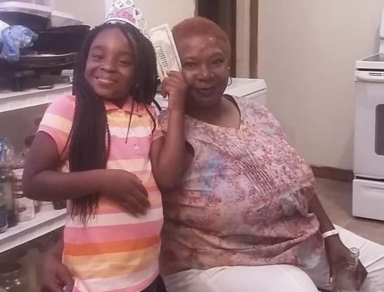 poodabear3_'s tweet photo. it’s my baby birthday🥹i miss and love you so much #LLCHUCKY💛 https://t.co/hHRc8R6uql