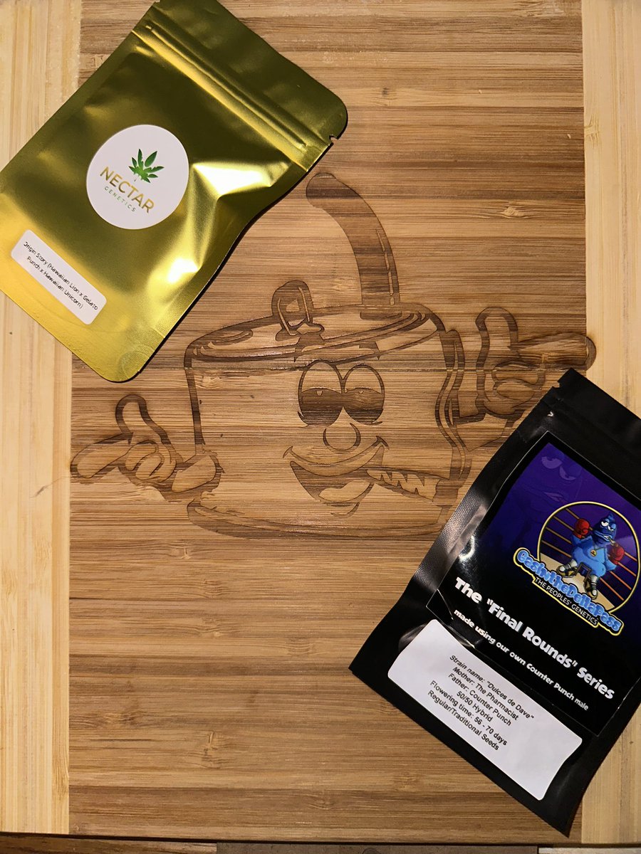 gasmanthegascan's tweet photo. 🚨 ‼️ GIVEAWAY TIME!!! ‼️ 🚨 You know the drill, like, retweet and make sure you’re following both me and @NectarBeans for this one! This is for a pack of his Origin Story and a pack of my Dulces de Dave (made using the Pharmacist by @DavdTheRockstar) two fire strains! Winner will be chosen tomorrow at 11pm Central Time. Let’s go!!! #growlifeornolife #gasinthedeltapass #gasmanthegascan #livingsoil #organic #LED #humboldtcountysown #microbes #fohse #hydroponics #seeds #gardening #medical #greenleopardLED #manoftheredearth #Giveaway #GiveawayAlert #giveaway
