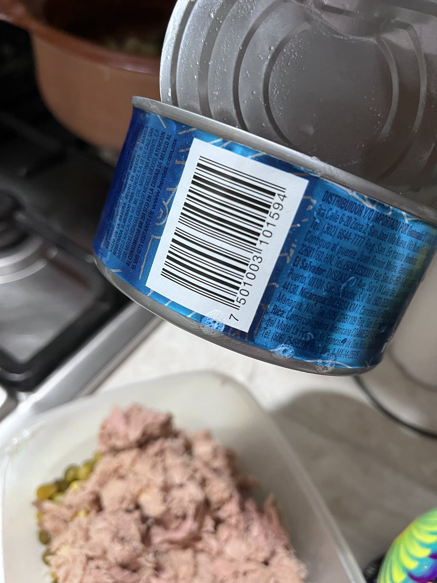 yazzmarian's tweet photo. @GrupoHerdezMX en su producto me salió un plástico. Me arruinaron mi cena su bajo control de calidad @Profeco https://t.co/U58QhyNsvD