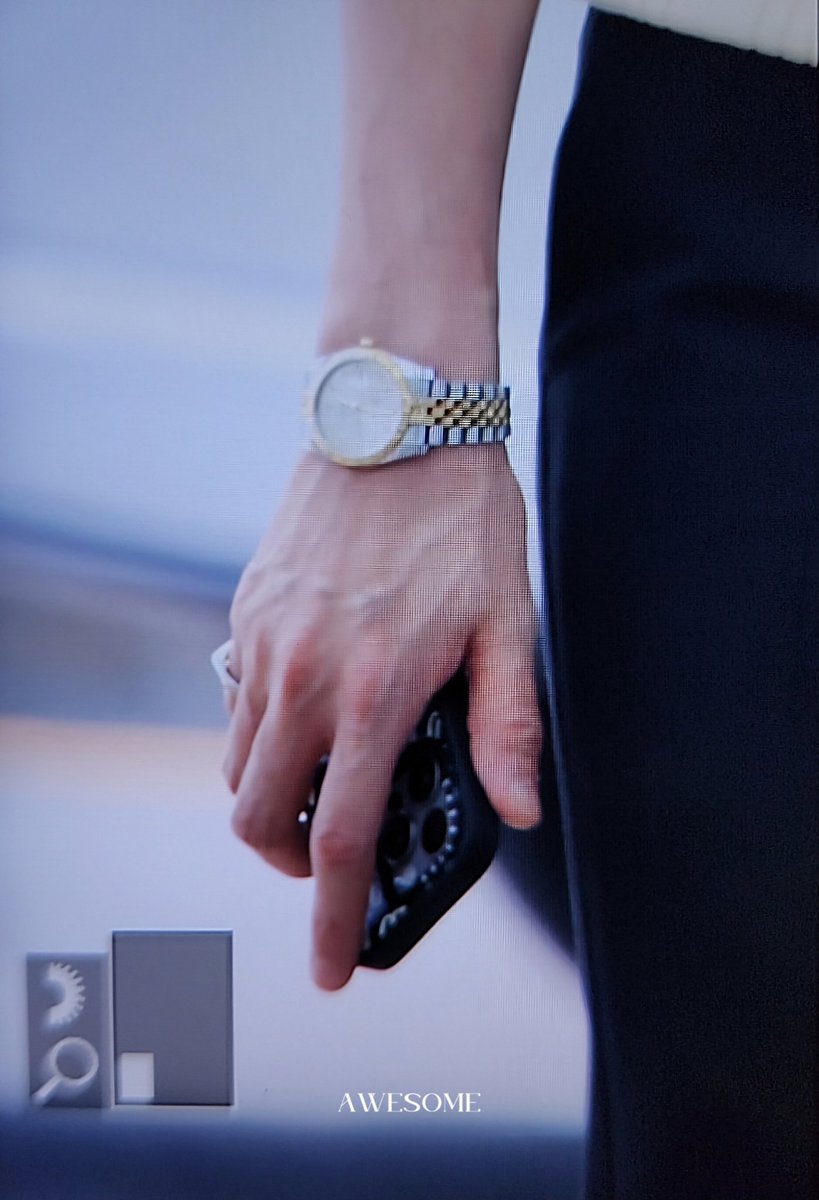 AWESOME_1990's tweet photo. 240719 인천공항 출국 ✈️

한 달 만에 보는 택운이
더 멋있어졌잖아 😭

@JUNGTW_LEO #택운
#빅스 #VIXX #정택운 #LEO https://t.co/jCaJUh4TdB