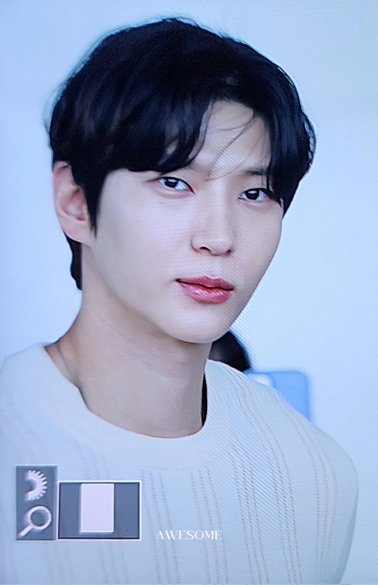 AWESOME_1990's tweet photo. 240719 인천공항 출국 ✈️

한 달 만에 보는 택운이
더 멋있어졌잖아 😭

@JUNGTW_LEO #택운
#빅스 #VIXX #정택운 #LEO https://t.co/jCaJUh4TdB