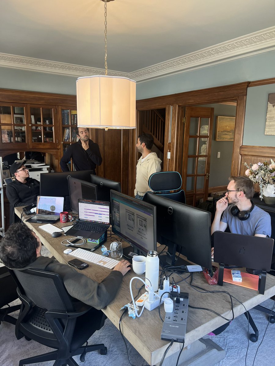 SaadBencherif10's tweet photo. Our little hacker house in San Francisco.

It’s weird because I’m living this moment right now and I’m already nostalgic about it 😅.

It just feels right. https://t.co/GujL1tQkFT