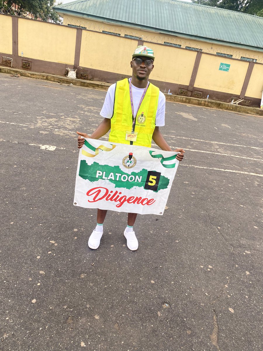 Emmanuel tweet media