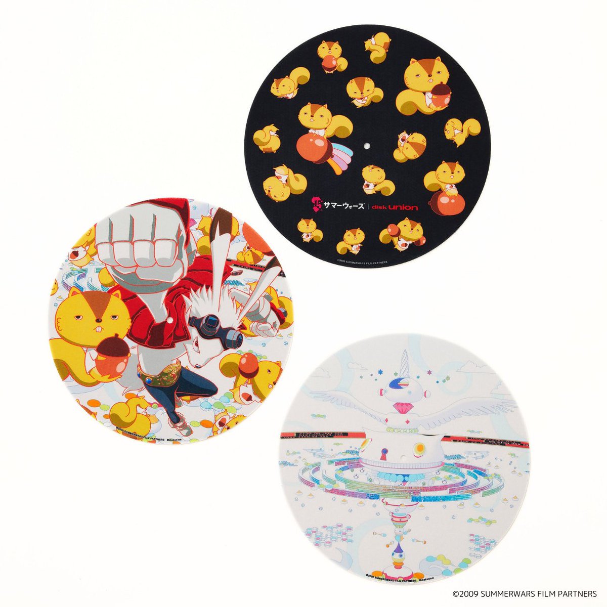 shibuya_parco's tweet image. ☀️SUMMER WARS | PARCO COLLABORATION CAMPAIGN開催中☀️

映画『#サマーウォーズ』公開15周年を記念したコラボアイテムを発売中❕
#diskUNION からはレコードプレーヤーのスリップマットがお目見え🎵
高品質のフェルト素材を使用した実用性も兼ね揃えたアイテムです。
渋谷・吉祥寺PARCOとONLINE