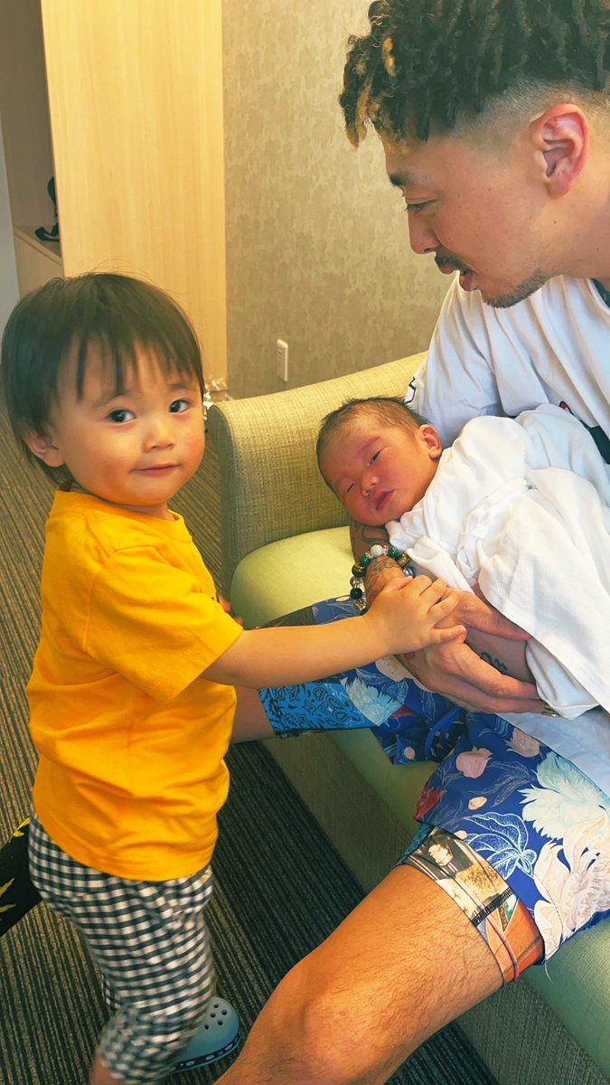 persiajap tweet media