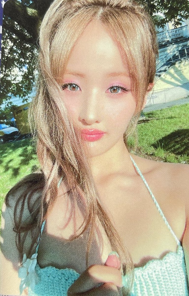 letsgetpoca's tweet photo. Broadcast week 1 sticky scan 

키스오브라이프 KISSOFLIFE Sticky 공방 포카
나띠 포카 하늘 벨 쥴리 
haneul belle julie natty 

©️to the original owner !! <3 https://t.co/CfozlgXNTP