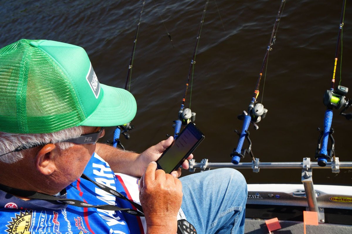 CrappieNow's tweet photo. When @crappiedan wants to elevate his #fishing game, he relies on @offshoretackle planer boards, tadpole divers, & the #PrecisionTrollingData app. This combo helps him nail the ideal depth and presentation for crappie.
https://t.co/rUdQgcnNGh
https://t.co/EurCRWRSIr
#CrappieDan https://t.co/ovHEZa4VL6