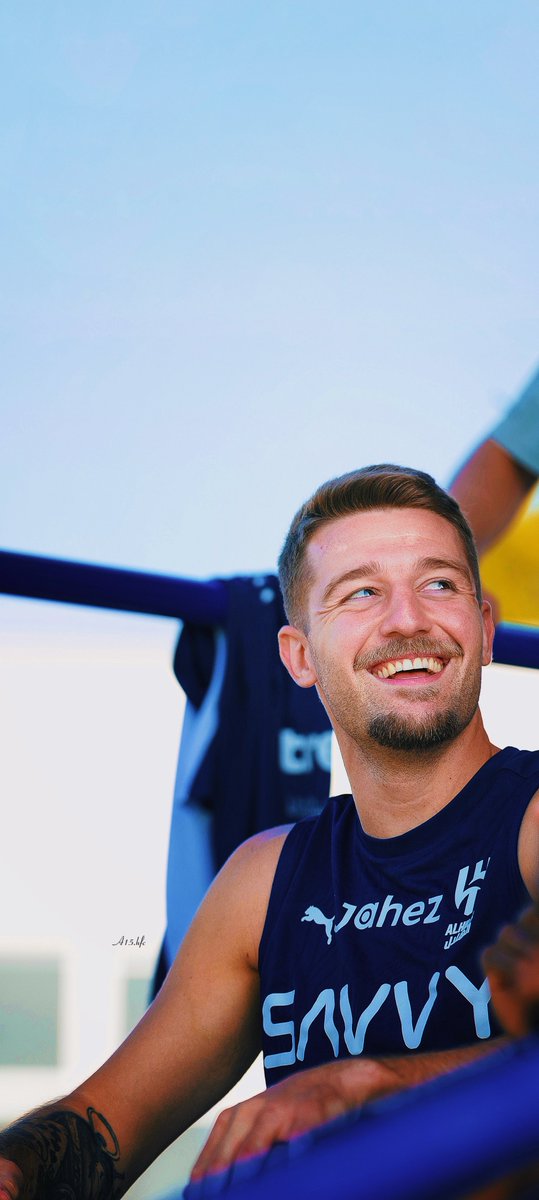 A15_hfc's tweet photo. • 4K📱
• DAY 3🏋️‍♂️☀️
#الهلال في النمسا 💙 https://t.co/0pYrI43UnH
