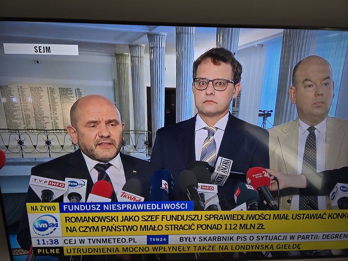 ardianpl's tweet photo. #TVN to jednak stan umysłu. Wszędzie trąbi się o globalnej awarii IT a ci o funduszu niesprawiedliwości. #Microsoft #Crowdstrike https://t.co/ILdSObdZ6N