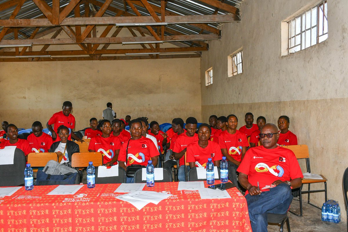 SCIMalawi's tweet photo. Save the Children and Developed Information Systems for Community Communications Limited, under the FuTURE M project, are holding a final pitch event for the Rural Mini Innovation Hub in Bilila, Ntcheu District.
#DISCOM
#FUTUREM https://t.co/nmgU3idXWV