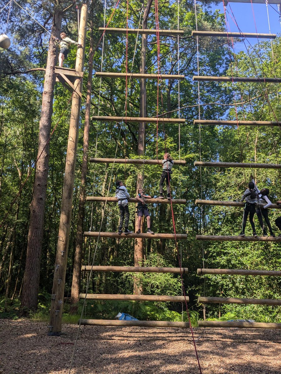 Final day activities in full flow. Glowing reports from Team 5 who are working together beautifully on the Jacob's ladder challenge 💪 #hatchamresidential