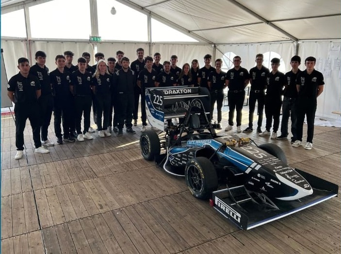 upcmanresa's tweet image. L&apos;equip @Dynamics_UPC queda primer en la categoria combustió de la #FormulaStudentNetherlands! 🔝🔥🏎️

Enhorabona, quina emoció veure com aneu aconseguint  objectius i com porteu el nostre nom arreu, endavant equip!! 💙

#OrgullUPC #AssociacionsUPC #VidaUniversitària #FSN