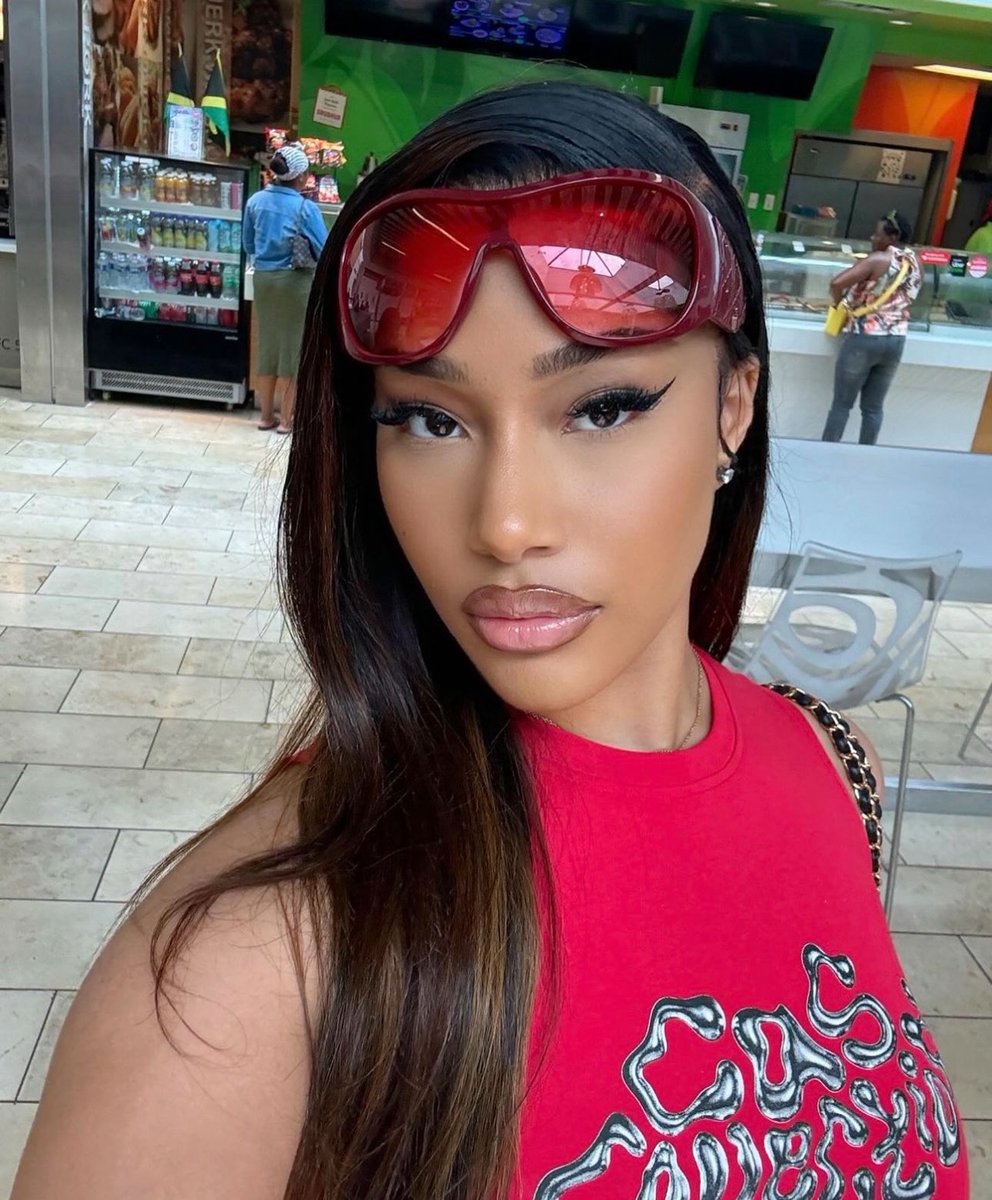 YabaLeftOnline tweet media