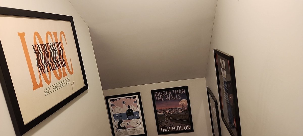 Mr_Rager13's tweet photo. @Logic301 got the signed no pressure! When will the signed ultra 85 be released!? https://t.co/I6HvjwO8my