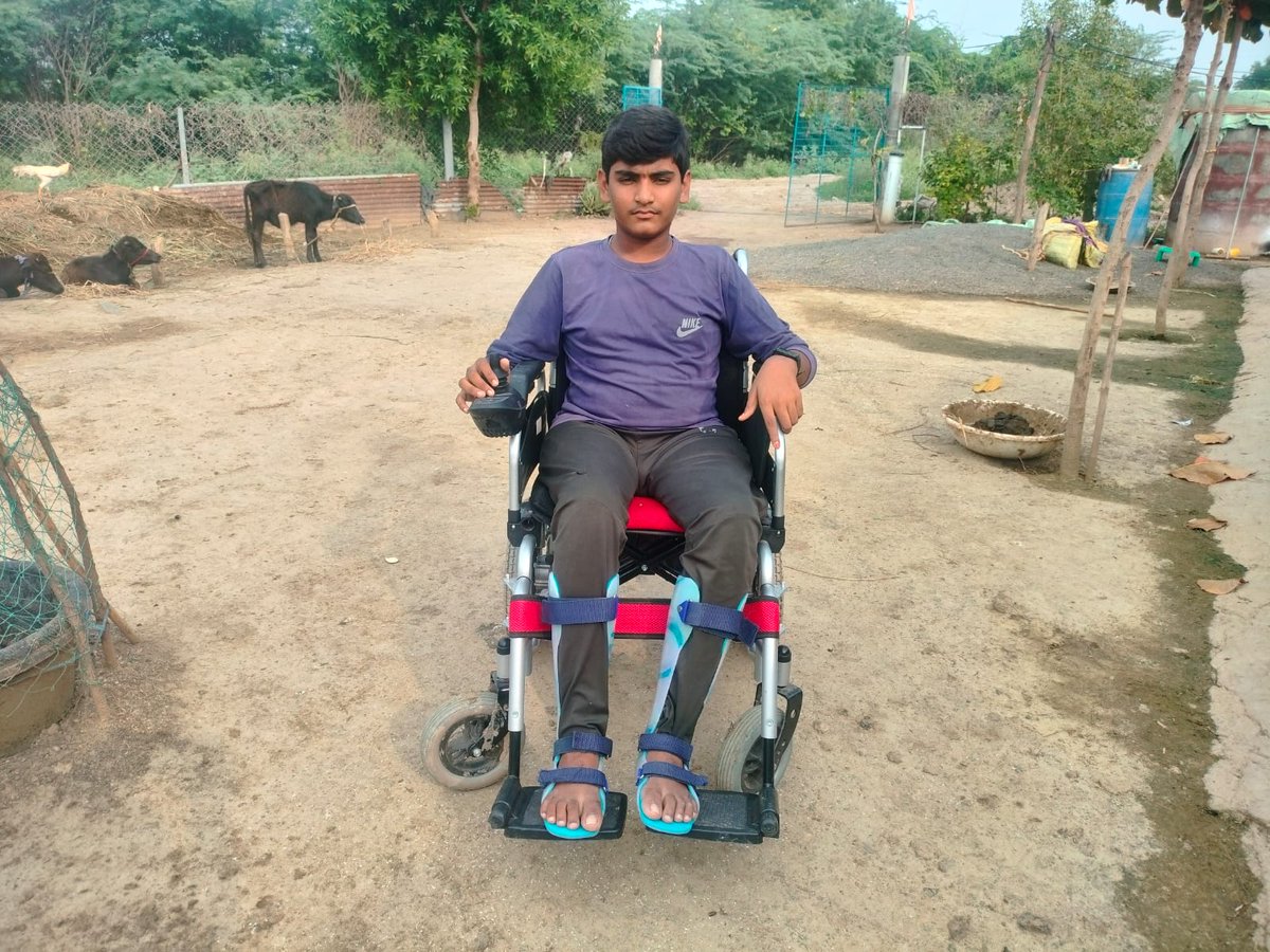 KAKCreations1's tweet image. Hi sir
I need help sir me and my brother was suffering from SMA sir and it is very critical condition sir please help me and brother health issue sir 🙏🙏🙏 please save me and my brother sir 🙏🙏🙏
ph no-9949068436,9966159697🙏🙏🙏
@SonuSood @SoodFoundation