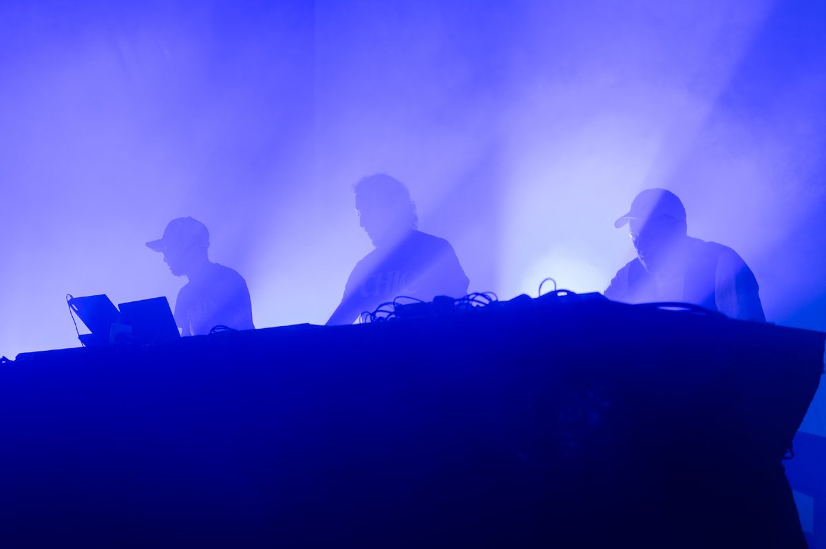 cedriclagarde's tweet photo. Acid Arab @acid_arab
Festival Solidays @solidays
Paris.
.
.
.
.
#photographe #photographer #paris #solidays #photographie #concert #festival #acidarab #electronicmusic #eletronique #musique #art #dj https://t.co/BVbWzchckV
