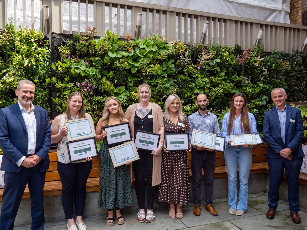 UKNOAH's tweet photo. Yesterday at our Summer Event we presented the awards to our #NCAH Top Students for 2023. The #animalhealth industry is committed to providing excellent support to those prescribing and selling #veterinary #medicines #qualification read more here ๐https://t.co/5824RwUZtm https://t.co/PoqstkAGyh