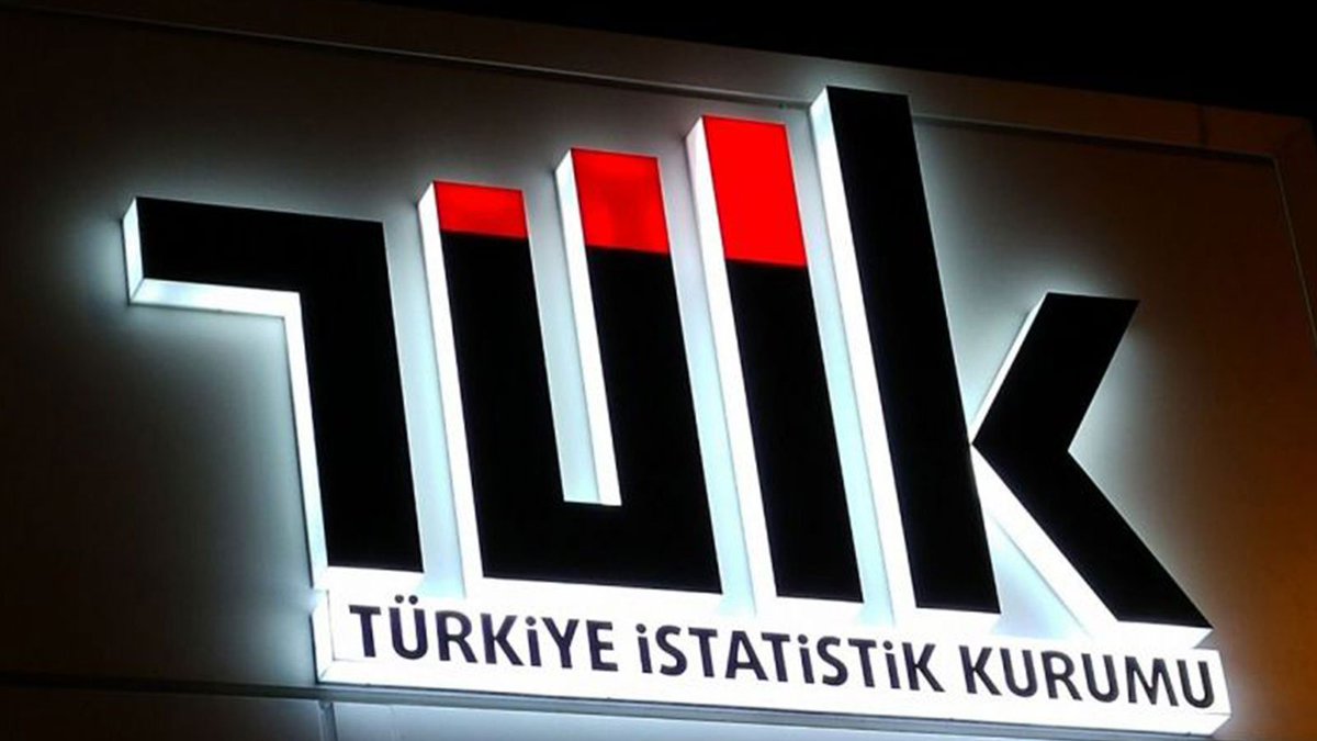 yedi24yanki's tweet photo. CHP, verileri gizlediği, kararttığı ve kamu görevini kötüye kullandığı gerekçesiyle TÜİK hakkında suç duyurusunda bulundu. https://t.co/W55baTnLtp