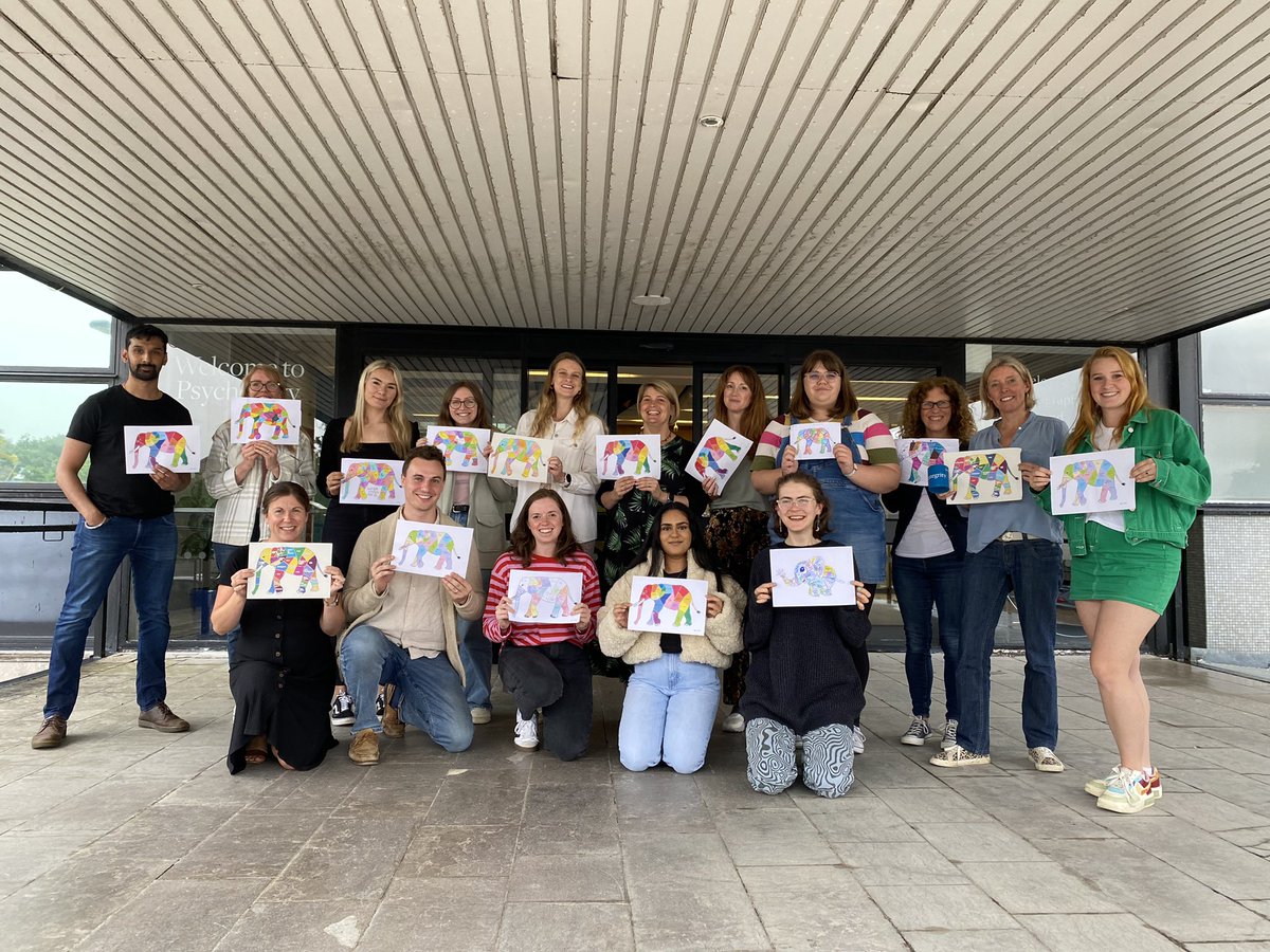 Another magnificent group of <a href="/SUEdPsy/">@SUEdPsy</a> trainee EPs waving their completed Year One doctoral elephants. Watch out, local authorities, you’ve got some goodies coming your way in Year Two! <a href="/SotonPsych/">Psychology at Soton</a> #twittereps
