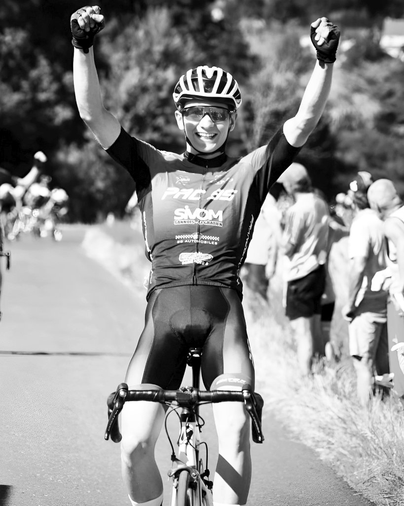 Cycling Legend tweet media