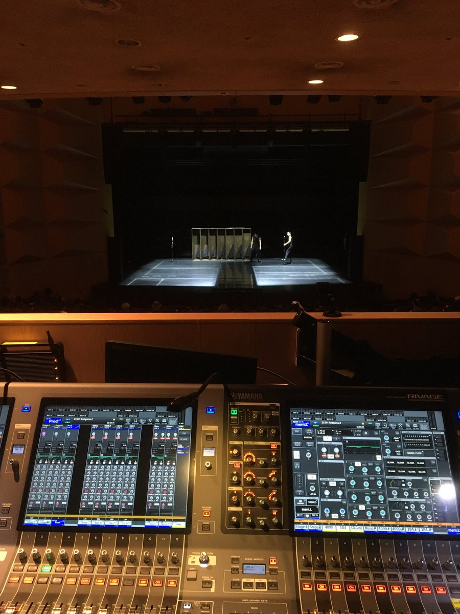 ManosMilonakis's tweet photo. 🇰🇷 Just back home from S.Korea with the strongest memories and emotions, which I will never forget. My original music for Sophocles' "Antigone" for the 42nd Korea Drama Festival was the vehicle to one of the best experiences of my life! https://t.co/RleajyhBRA https://t.co/rlz7qssfn1