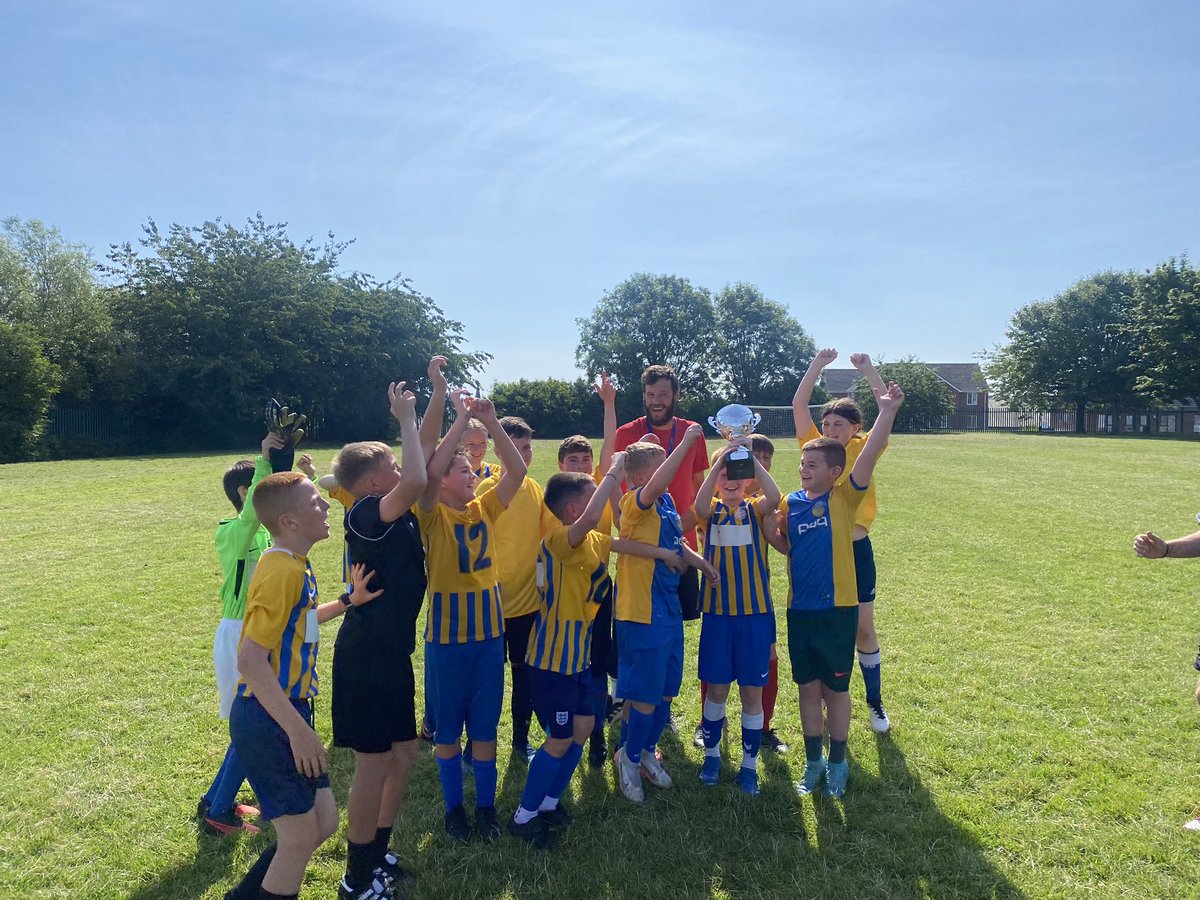 St Benet's tweet media