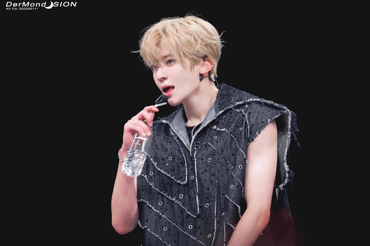DerMond_SION's tweet photo. 20240719
TMEA Music Festival in Macau

#시온 #SION #シオン
#NCT #NCTWISH https://t.co/UcVXqqJwW5