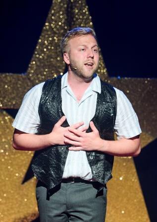 LikeAMusical's tweet image. It’s our antepenultimate day at @KingsHeadThtr in London! We’ve One show Tonight, another Tomorrow, and another The Day After That - and then we’re Moving On to @EverymanCork like a Bat Out Of Hell!
(📷: Geraint Lewis)