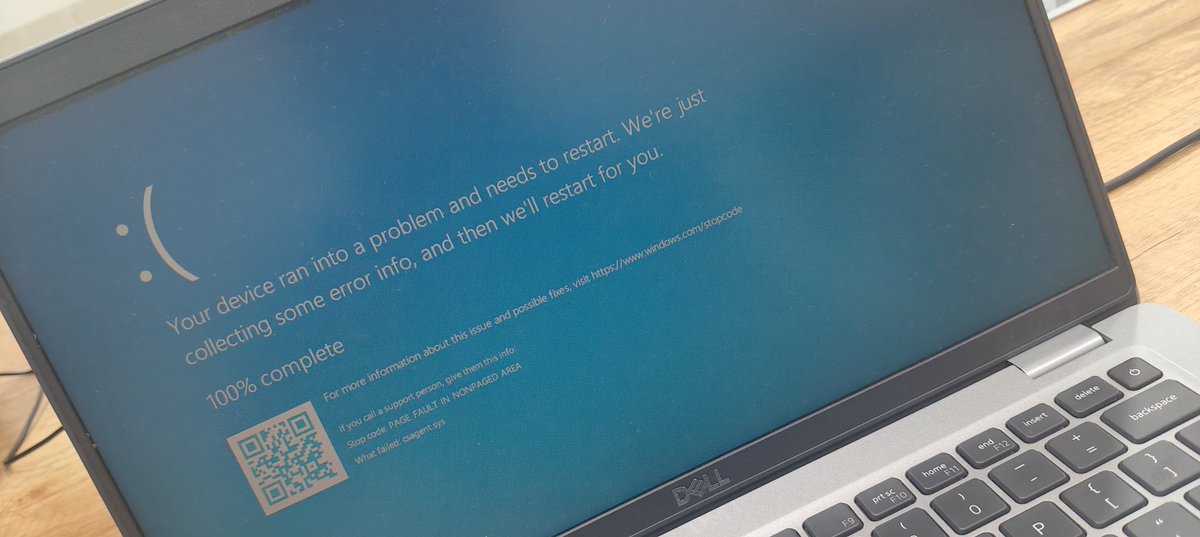 harshu_darade's tweet photo. All the IT offices will turn into cafes today.
#Windows #Windows11 #WindowsCrashed https://t.co/MLfxL58fS2