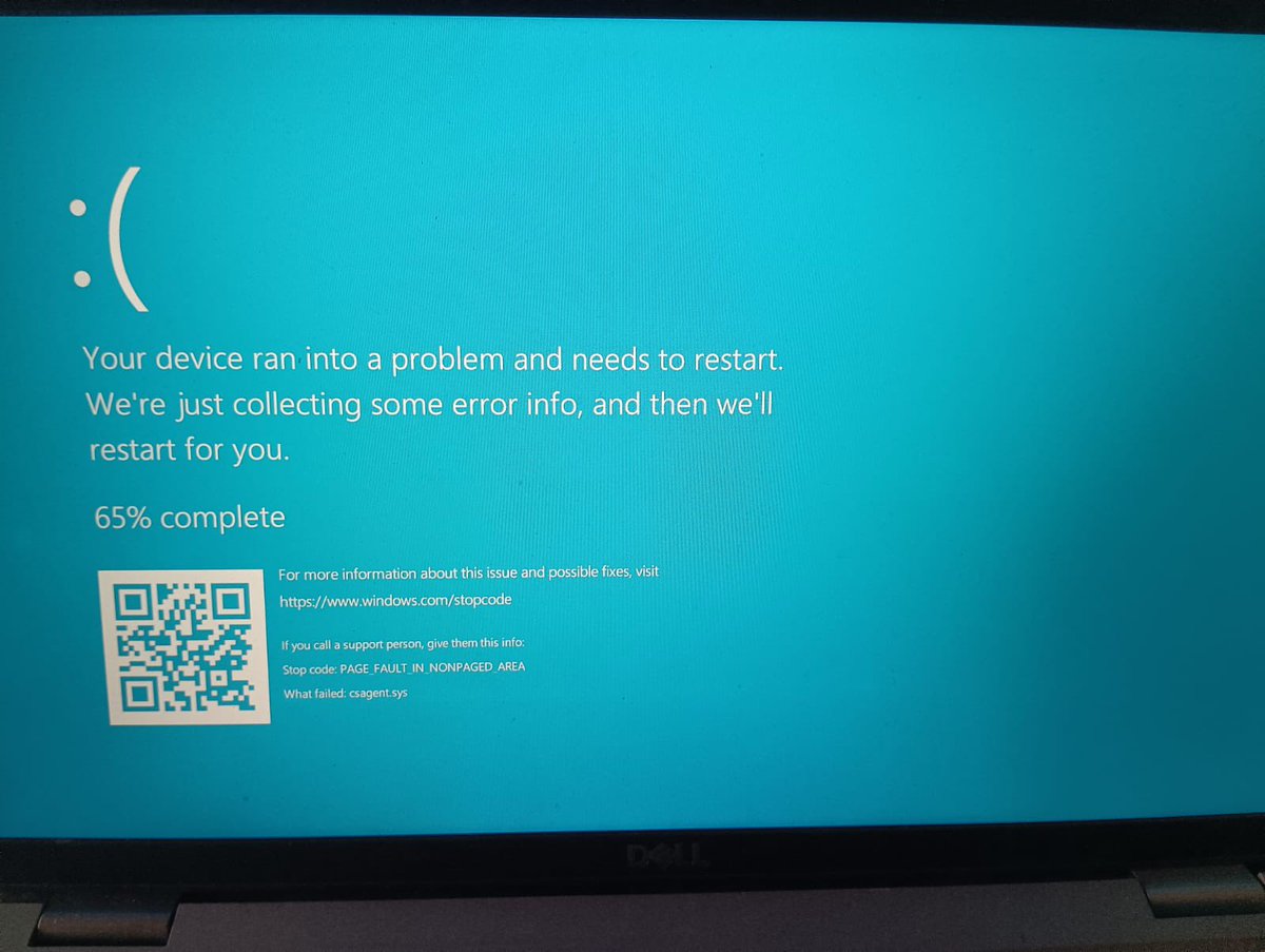 R_Nick28's tweet photo. What happened to Microsoft?? 

#Microsoft #globalcrash #bluescreenday https://t.co/ffqbRIb4F1