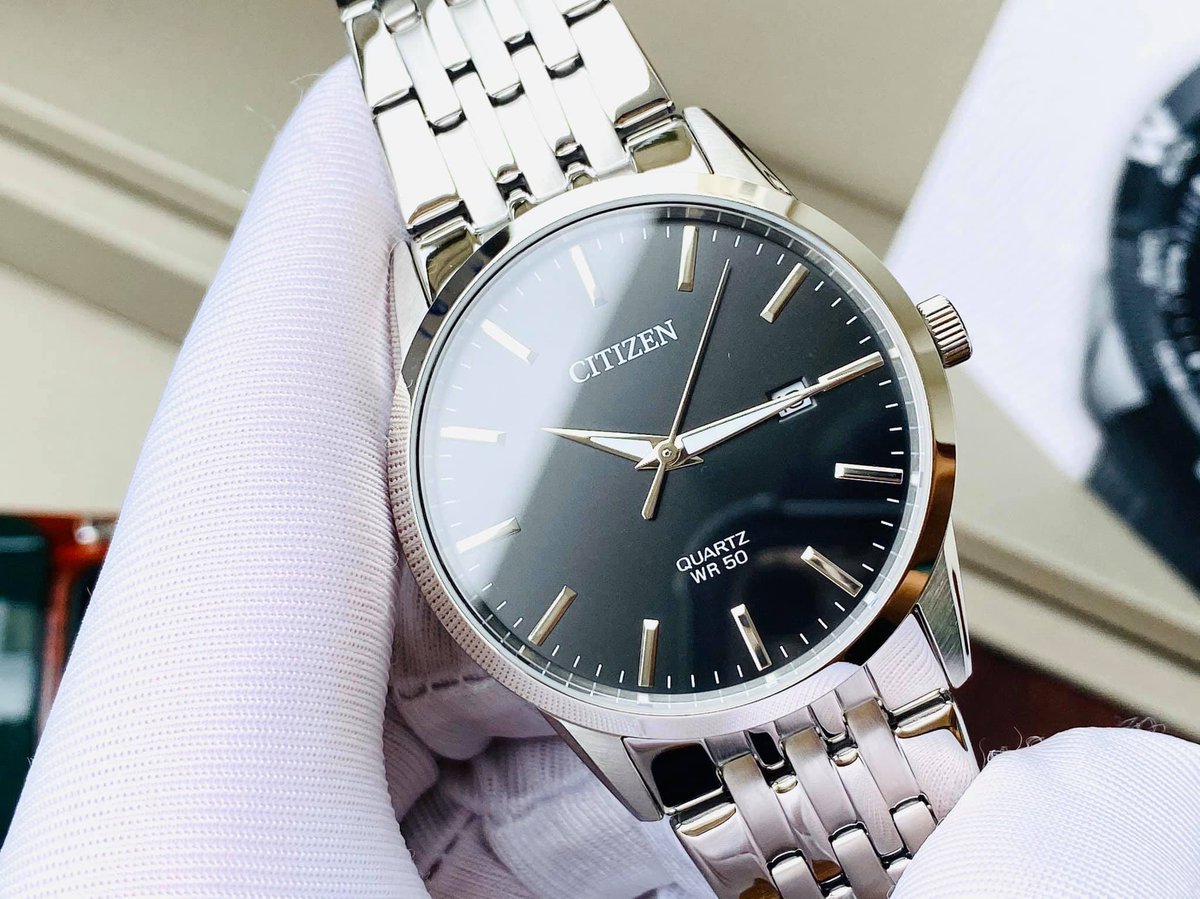 Maithaolyauth's tweet photo. Đúng chuẩn ngon - bổ - rẻ cho anh em tay nhỏ case 39mm đây ạ ☀️☀️☀️
Ngoài store 3tr6 thì nhà em về chỉ #2tr2 thôi, bao check chính hãng toàn quốc ạ https://t.co/fY828Pg05x