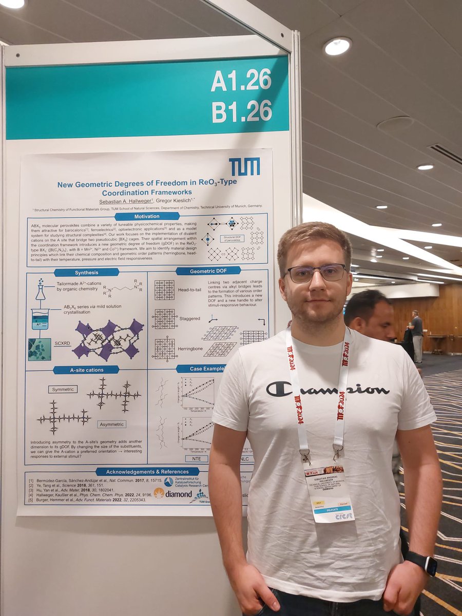 FischerGroupTUM's tweet image. Insights from the MOF2024 poster session: Our PhD students Sebastian, Simon, Nadine, Vanessa, and Pan showcased their research and had interesting discussions. ✨⚛️ Proud of their nice work and contributions! #MOF2024