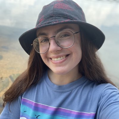 spooky haley 🛸 tweet media