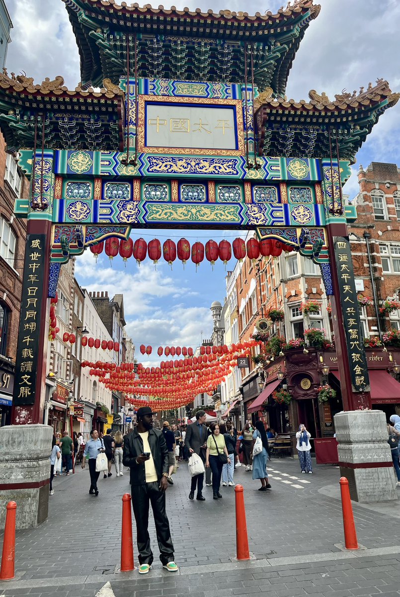 _Uchena's tweet image. 强者世界中年日月同辉千年 
上帝是最伟大的

#探索 
#探索页面